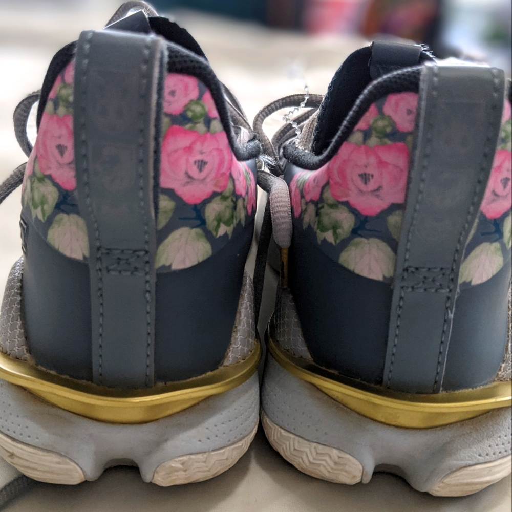 Under Armour Curry 7 Floral Chinese New Year Basketball Shoes - Picture 5 of 8